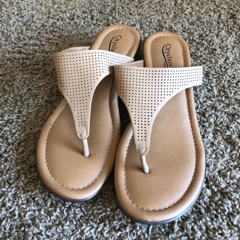 City Classified Comfort Shoes size 7.5
